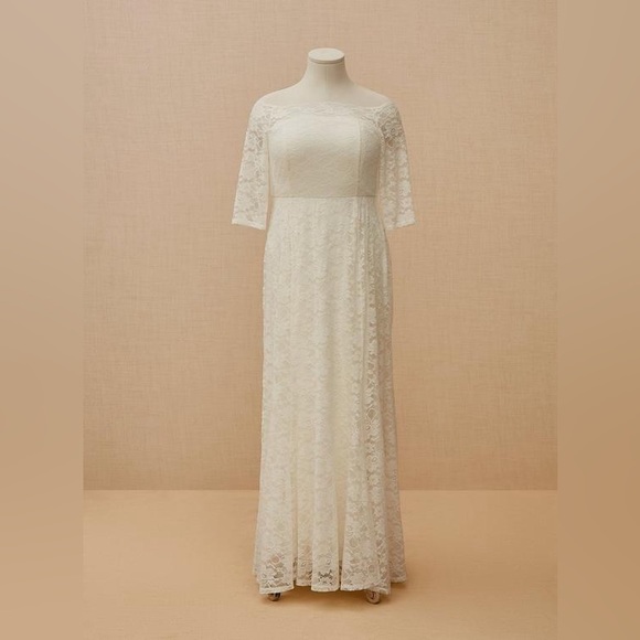 Torrid Ivory Lace Off Shoulder Fit & Flare Wedding Dress plus size 20 - Picture 1 of 9